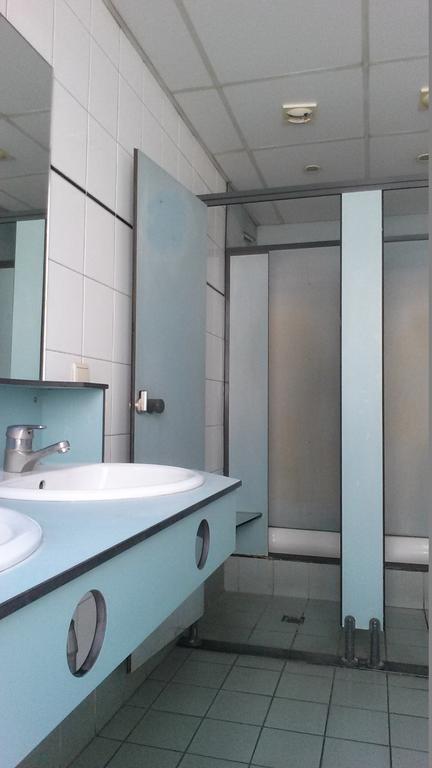 Van Gogh Youth Hostel City Centre 생조스탕노드 외부 사진