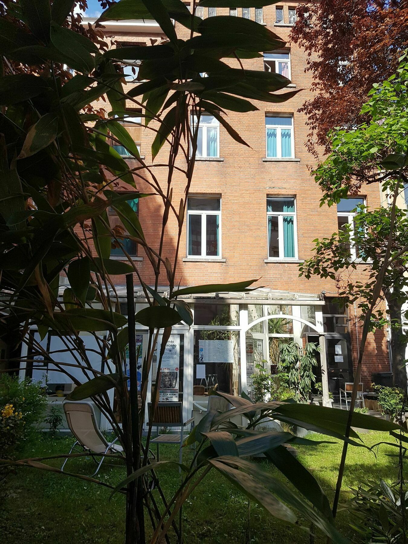 Van Gogh Youth Hostel City Centre 생조스탕노드 외부 사진