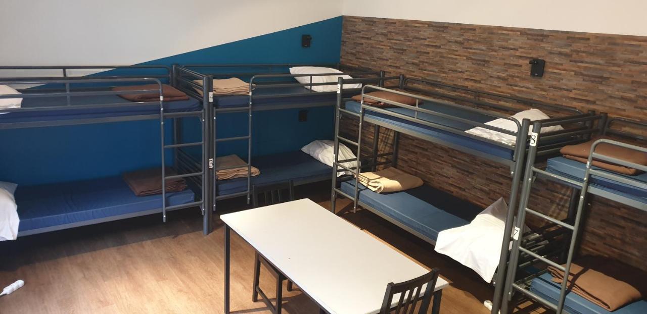 Van Gogh Youth Hostel City Centre 생조스탕노드 외부 사진