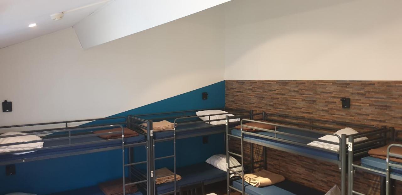 Van Gogh Youth Hostel City Centre 생조스탕노드 외부 사진